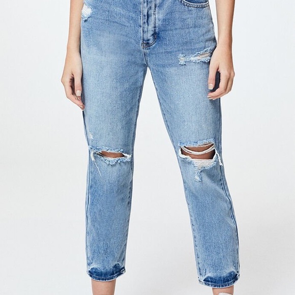 Packing Ripped Mom Jeans Size 27 - Picture 6 of 8